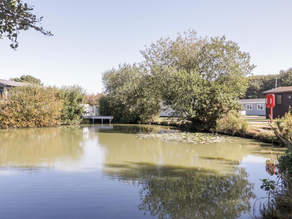 16 Amber Wood Lodge Lymington Exteriör bild